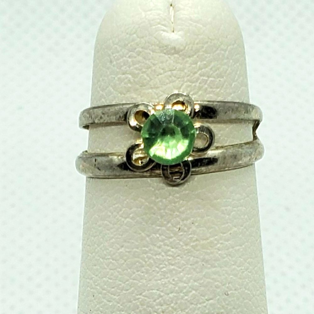 Silver & Green Flower Adjustable Toe Ring - image 1